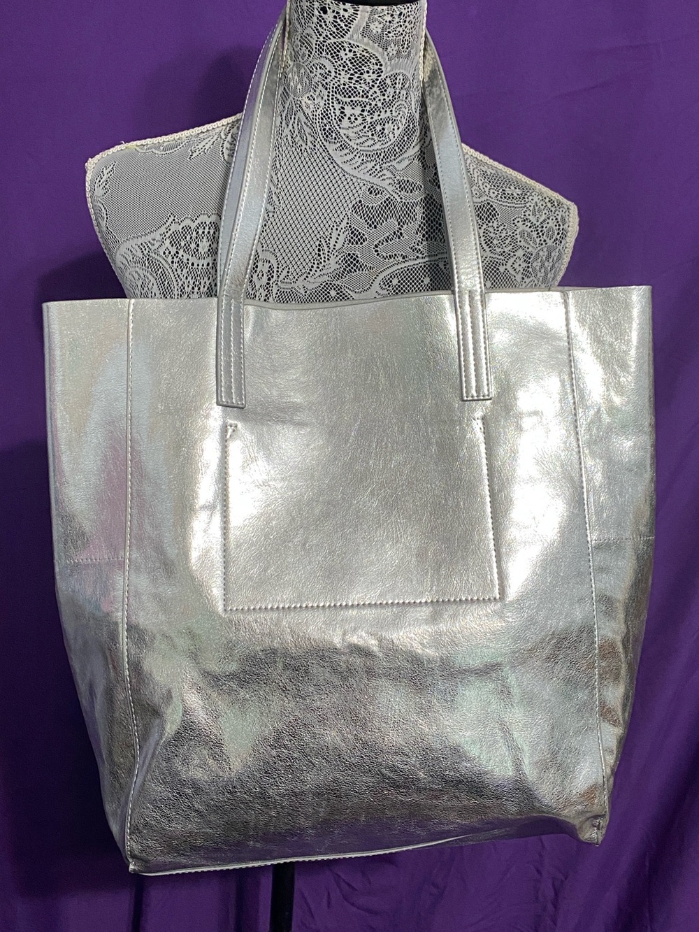GAP Silver Metallic Tote Bag - Picture 3 of 5
